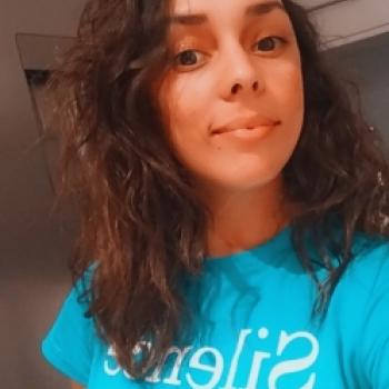 Babysitter in Savigny-sur-Orge: Kahina