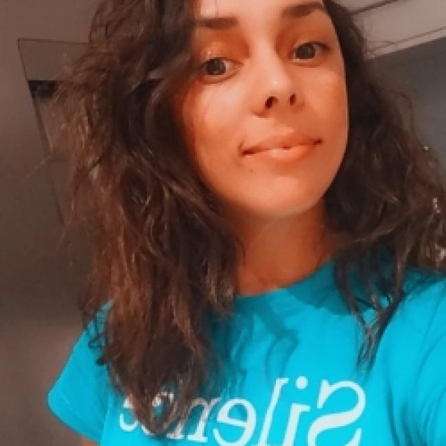 Babysitter in Savigny-sur-Orge: Kahina
