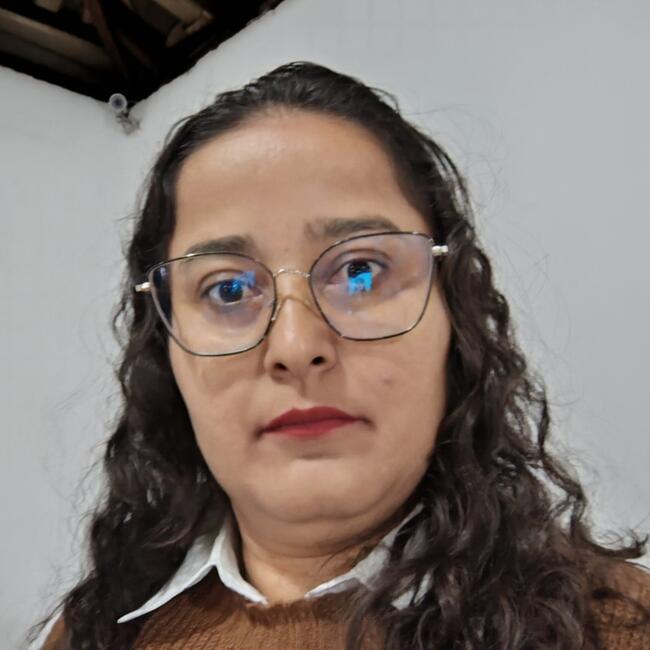 Babá em Ibirité: Poliana