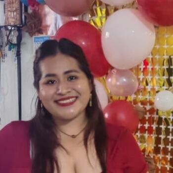 Babysitter in Los Torrentes: Alexia