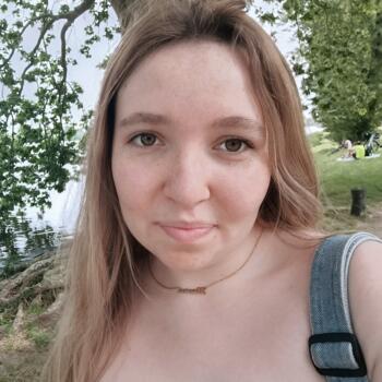 Canguro Madrid: Mónica