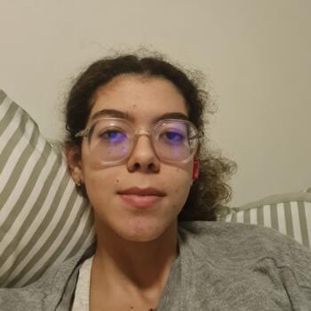 Babysitter στην περιοχή Nottingham: Zina