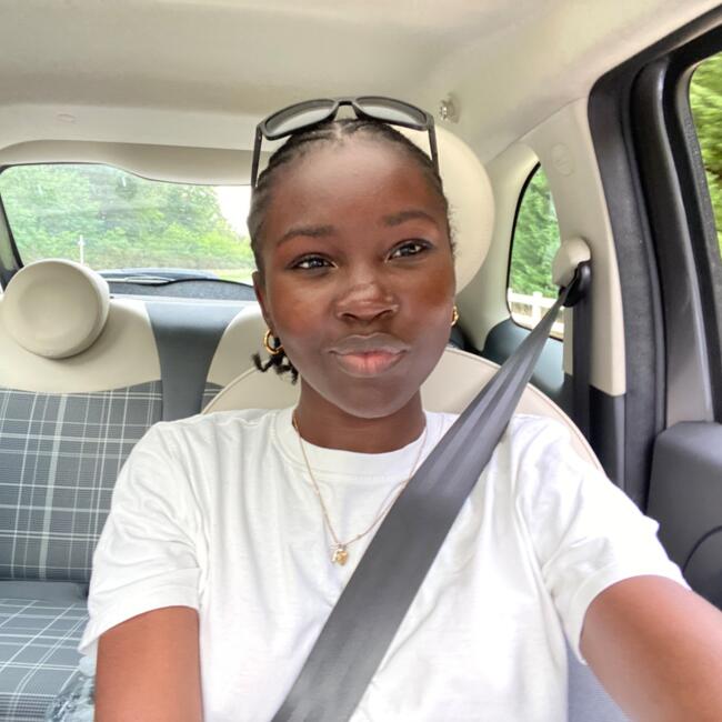 Babysitter in Blois: Alizé