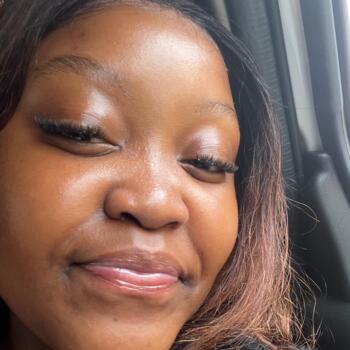 Babysitter in Kempton Park: Tshegofatso