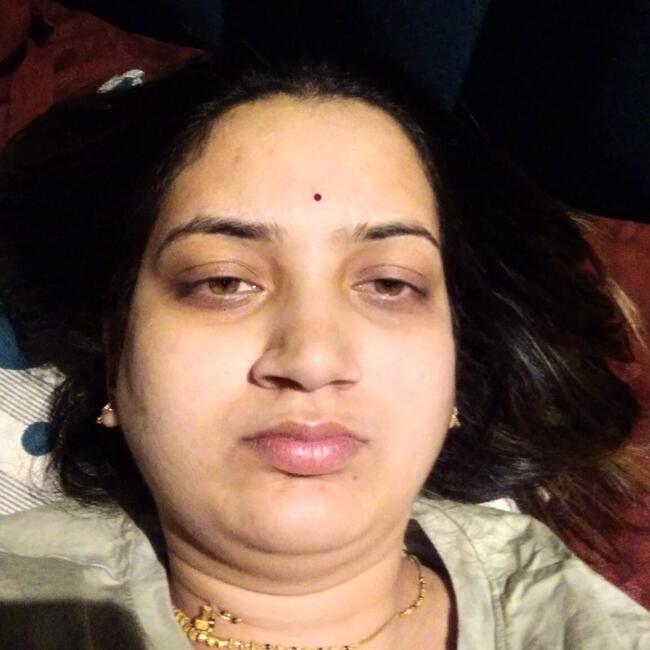 इन्दौर में बेबीसिटिंग की नौकरी: Kinjal