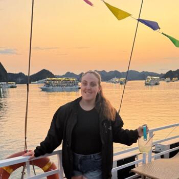 Babysitter in Newcastle: Ivy