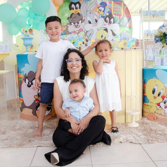 Emprego de babá em Curitiba: Anny