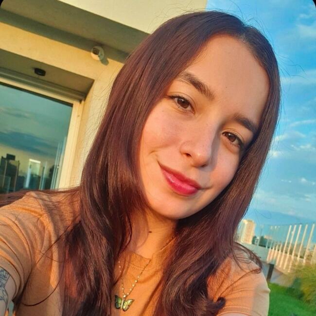 Babysitter in Arsimont: Victoria