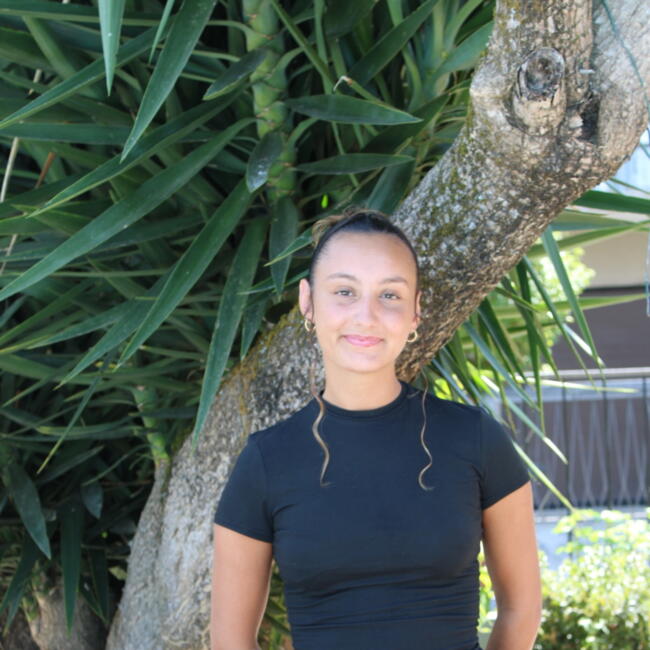 Babysitter in Colombes: Carina