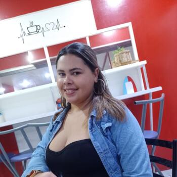 Babá em Amparo: Iasmin dantas de souza