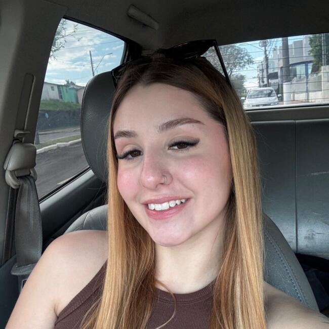 Babá em Chapecó: Fernanda