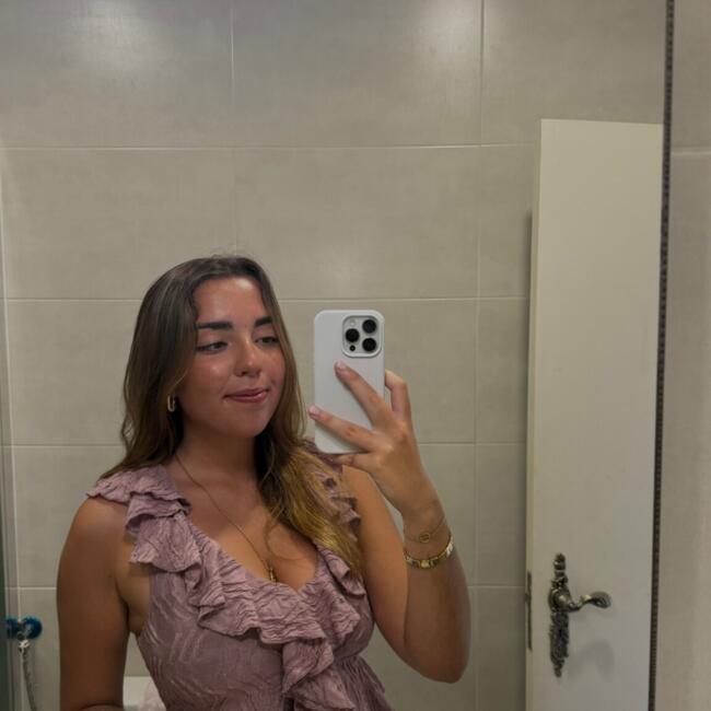 Babysitter em Runa: Leonor