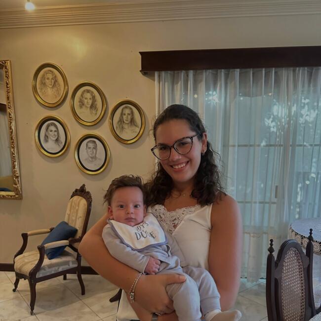 Babysitter in Porto: Isabella