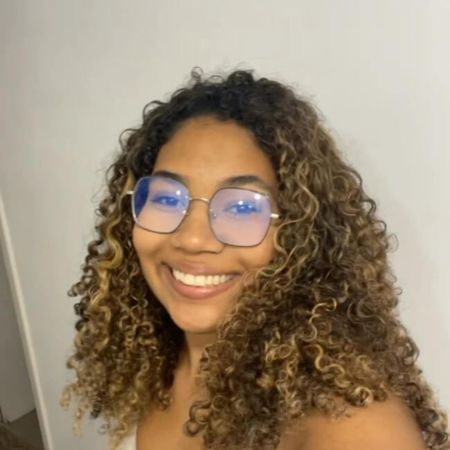 Babá em Senador Vasconcelos: Hanna