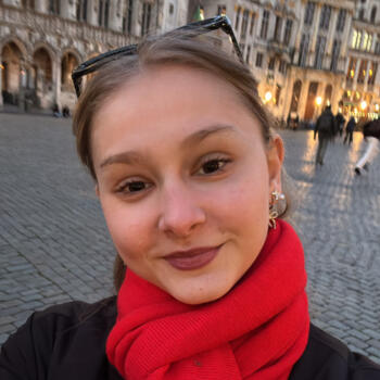 Babysitter in Ixelles-Elsene: Shana