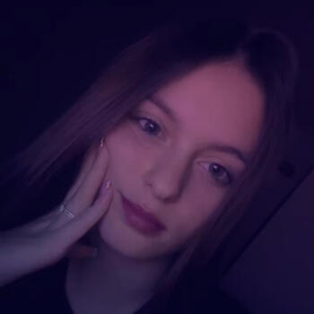 Babysitter in Audun-le-Tiche: Sara