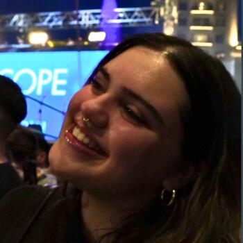 Canguro en Gavà: Júlia