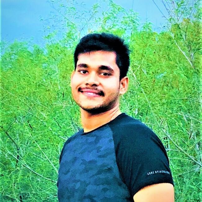 हैदराबाद में बेबीसिटिंग की नौकरी: Satish