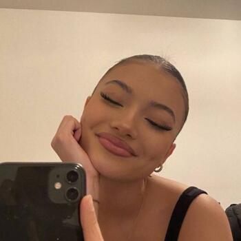 Babysitter Cremona: Laura