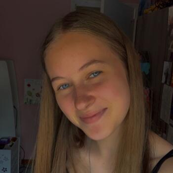 Babysitter in Reims: Clara