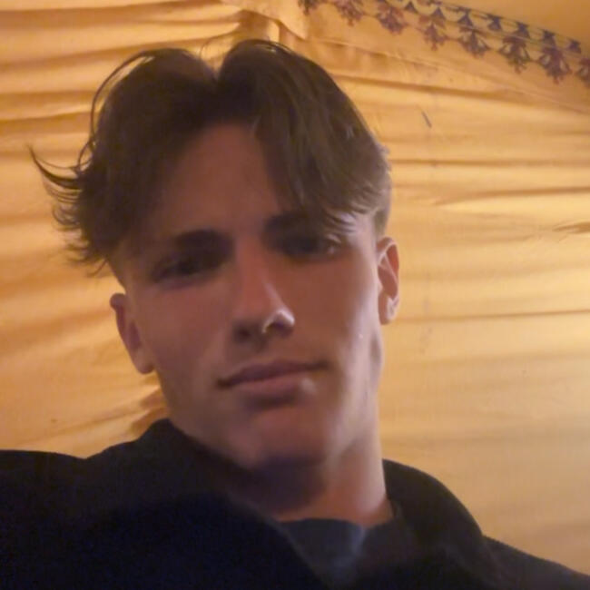 Babysitter in Bréville-sur-Mer: Sacha