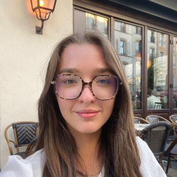 Babysitter in Saulxures-lès-Nancy: Lily