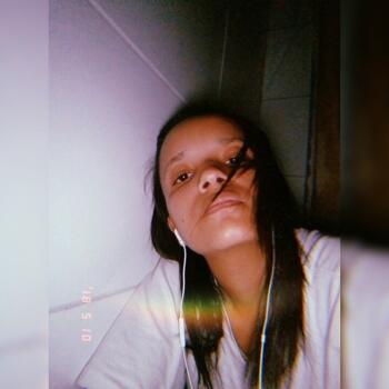 Babá em São Vicente: Thamires