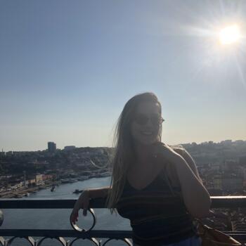 Babysitter Vila Nova de Gaia: Julia