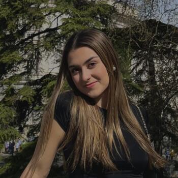 Babysitter in Orihuela: Lola