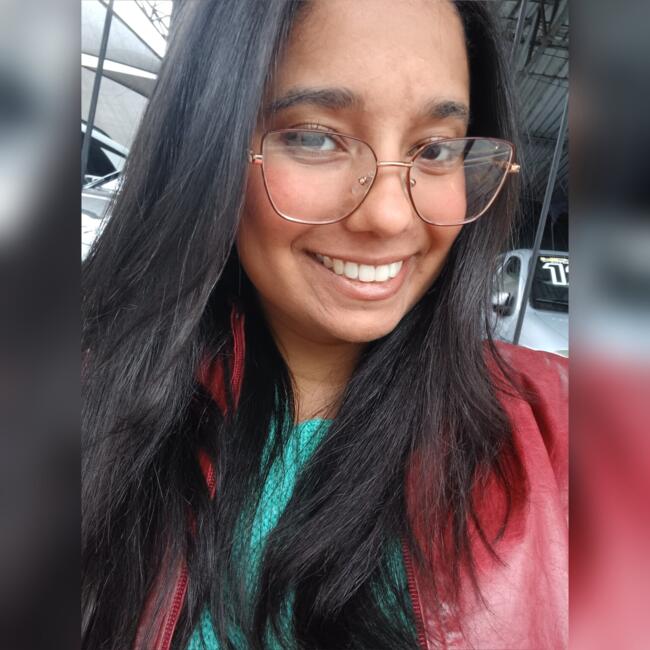 Babysitter in Volta Redonda: Ester