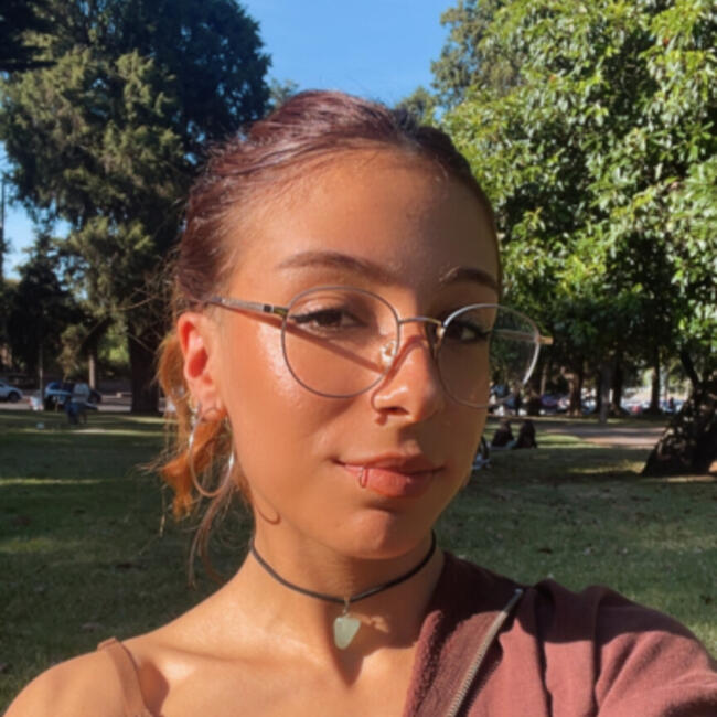 Babysitter in Montevideo: Maite