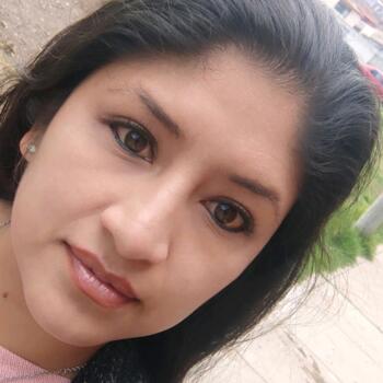 Babysitter in Puno: Daisy paola