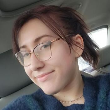 Babysitter in Columbus: Chloe
