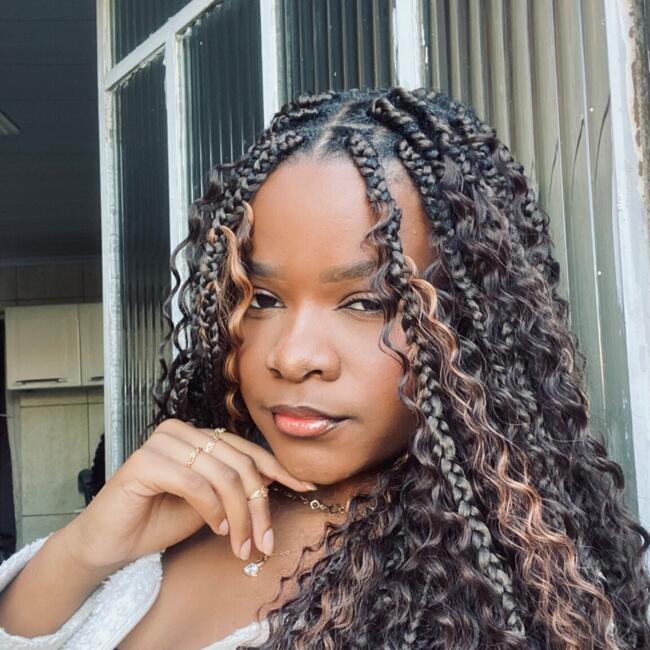 Babysitter in Barbacena: Geovana