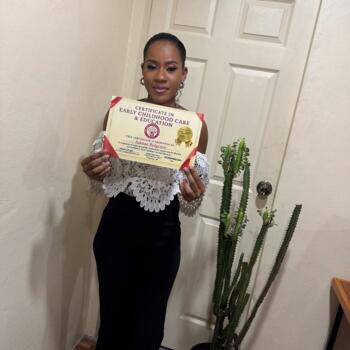 Babysitter Gasparillo: Ajanae