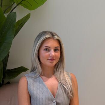 Babysitter in Valkenburg (Limburg): Roxanne