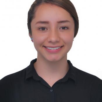 Babysitter in Armenia: Paola