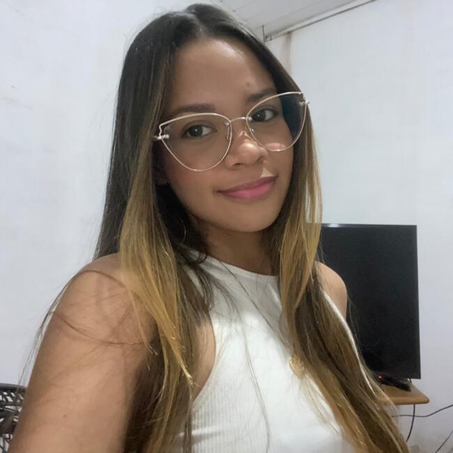 Babysitter in Belém: Sindy