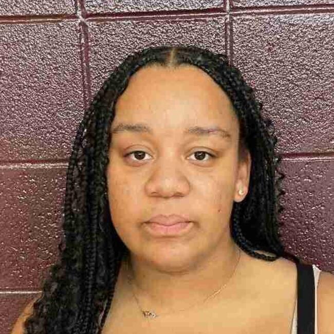 Babysitter in Huntsville: Vanessa