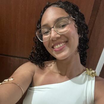 Babysitter in Barbacena: Maria Eduarda