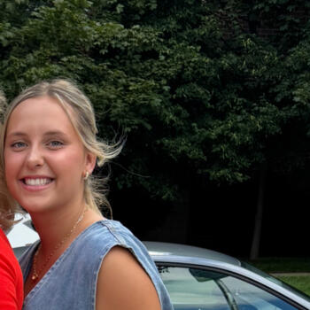 Babysitter in La Crosse: Ella