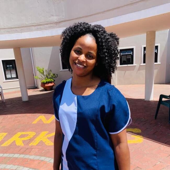 Nanny in Cape Town: Modester