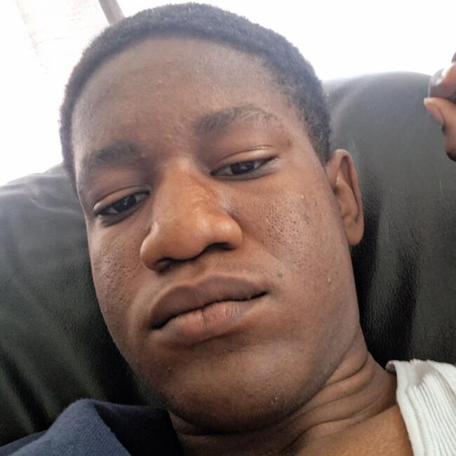 Baby-sitter in Edmonton: Chidiebere