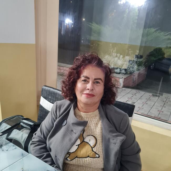 Babysitter in Târnăveni: Cristina