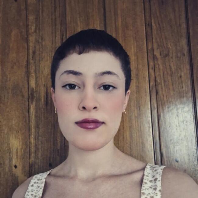 Babá em Porto Alegre: Laura