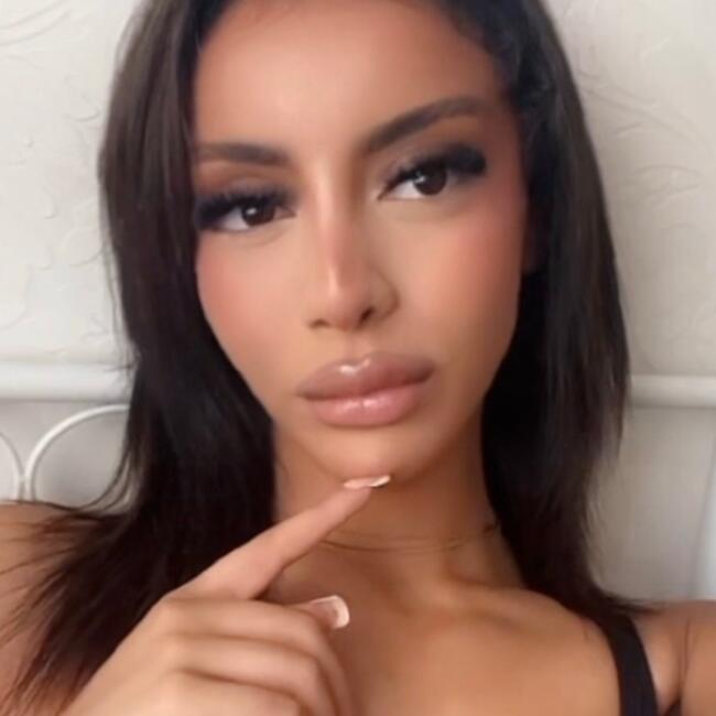 Babysitter in Gand: Aya