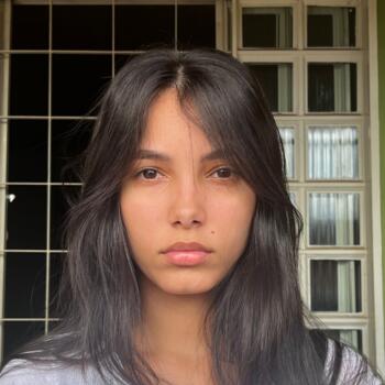 Babysitter in Jatai: Bruna