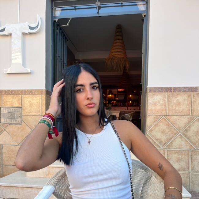 Babysitter in Mollina: Erika