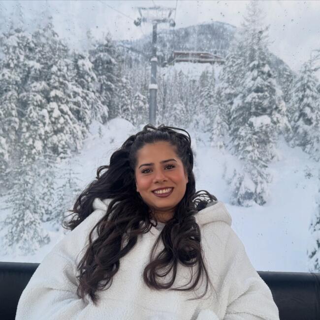 Babysitter in Burnaby: Anushika