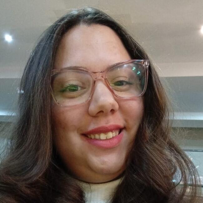 Babá em Indaiatuba: Ana Carolina Rodrigues Wolf